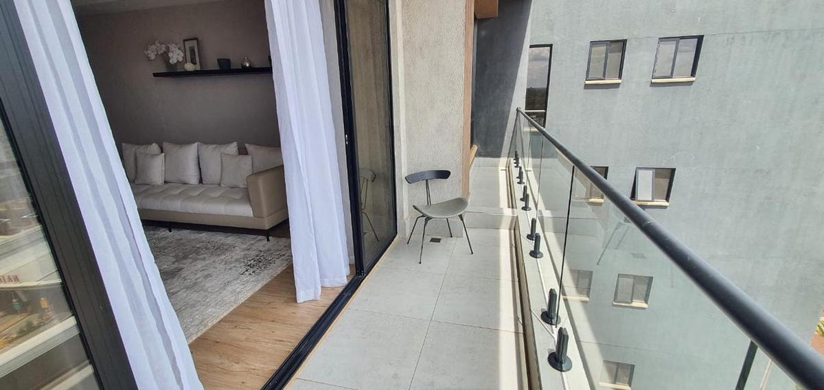 Serviced 2 Bed Apartment with En Suite at Brookside - 2