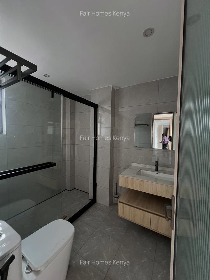 2 Bed Apartment with En Suite at Riverside Drive - 5