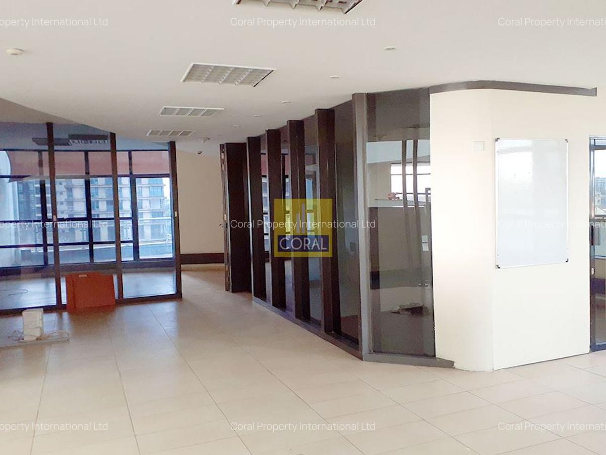 2,934 ft² Office with Service Charge Included in Westlands Area - 8