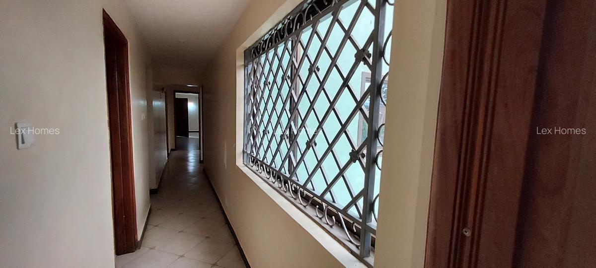 6 Bed House with En Suite at Magadi Road - 11