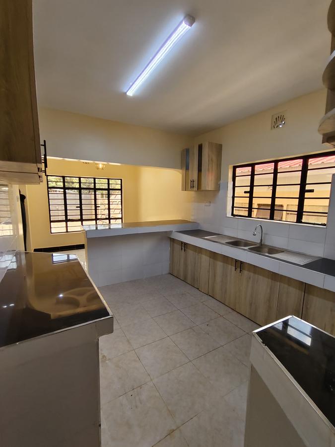 3 Bed House with En Suite at Olkeri Area - 6