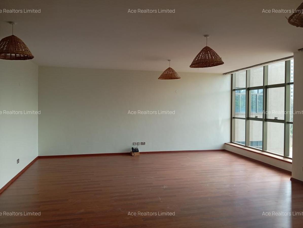 3 Bed Apartment with En Suite at 6Th Parklands - 5