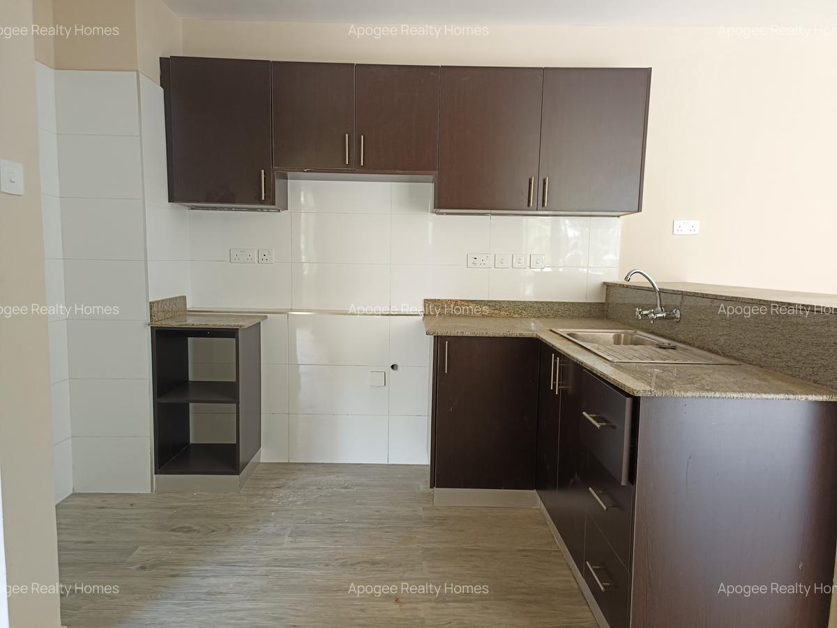 2 Bed Apartment with En Suite at New Kitisuru - 3