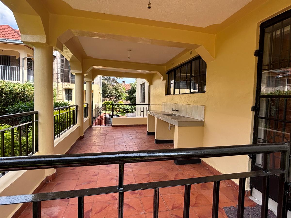 6 Bed House with En Suite in Kiambu Road - 4