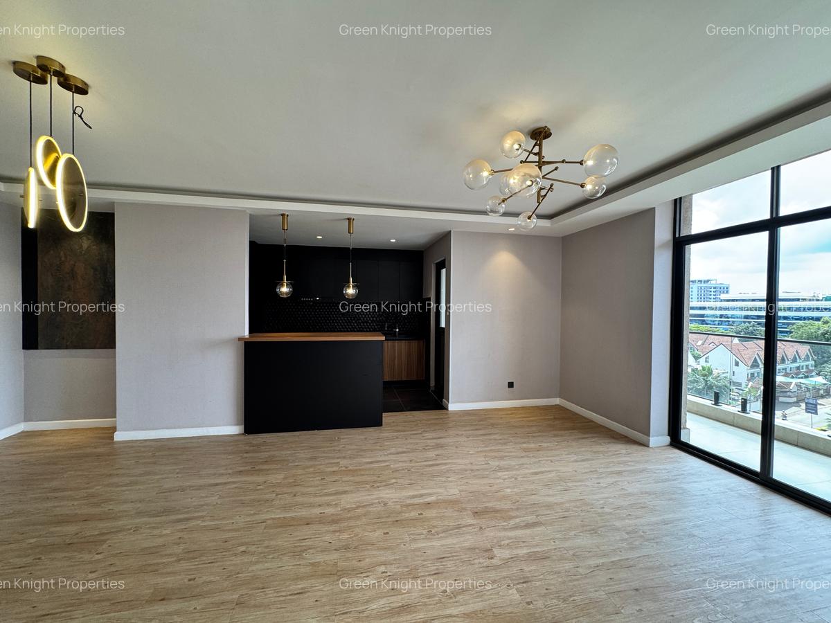 Serviced 2 Bed Apartment with En Suite in Westlands Area - 7