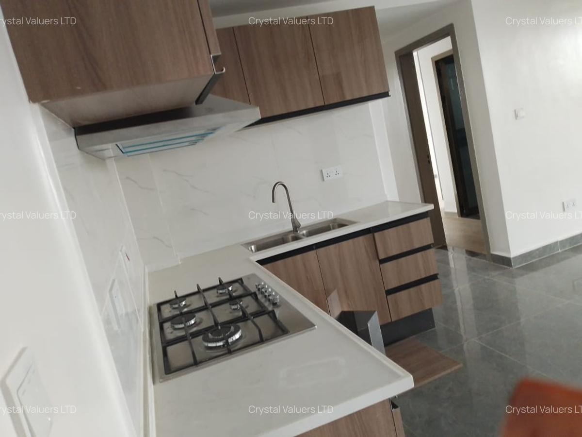 2 Bed Apartment with En Suite in Riverside - 2