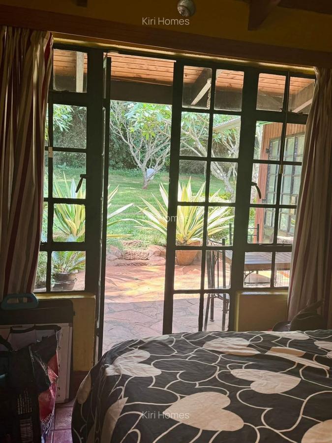 2 Bed Townhouse with En Suite in Karen Hardy - 3