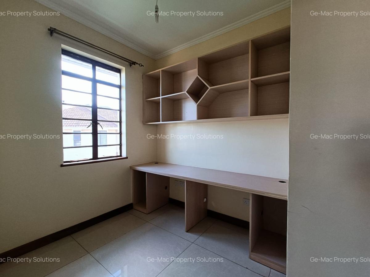 4 Bed House with En Suite at Paradise Lost Road - 11