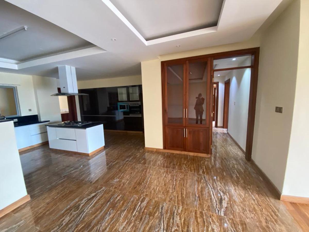 4 Bed Apartment with En Suite in Kileleshwa - 9