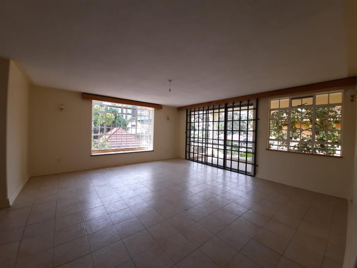 Serviced 3 Bed Apartment with En Suite in Kilimani - 7