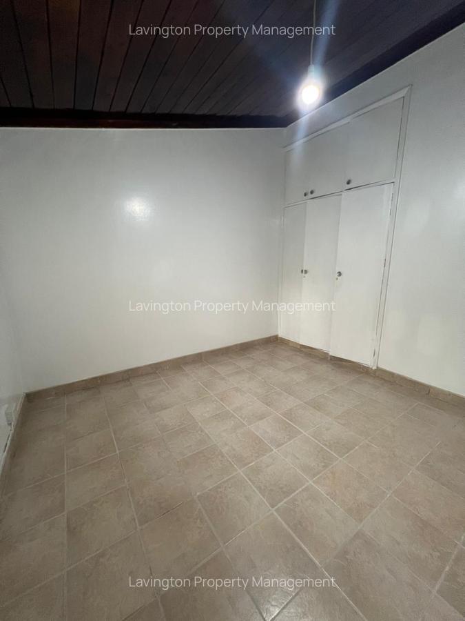 4 Bed House with En Suite at Lavington Green - 16