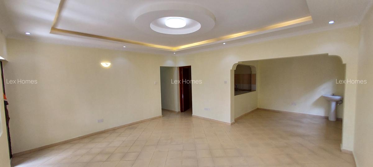 3 Bed House with En Suite at Rimpa - 3