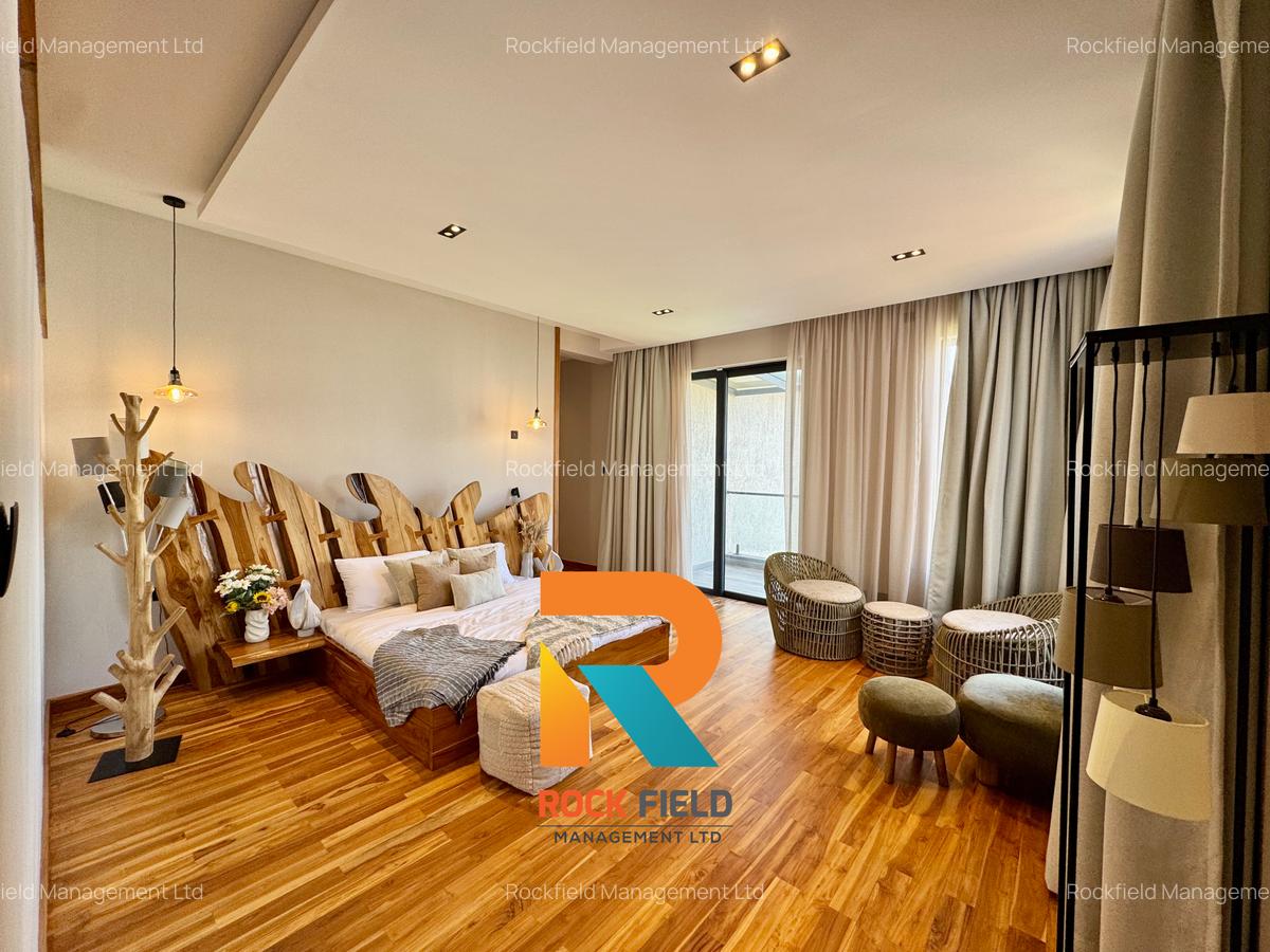 4 Bed Villa with En Suite in Loresho - 10