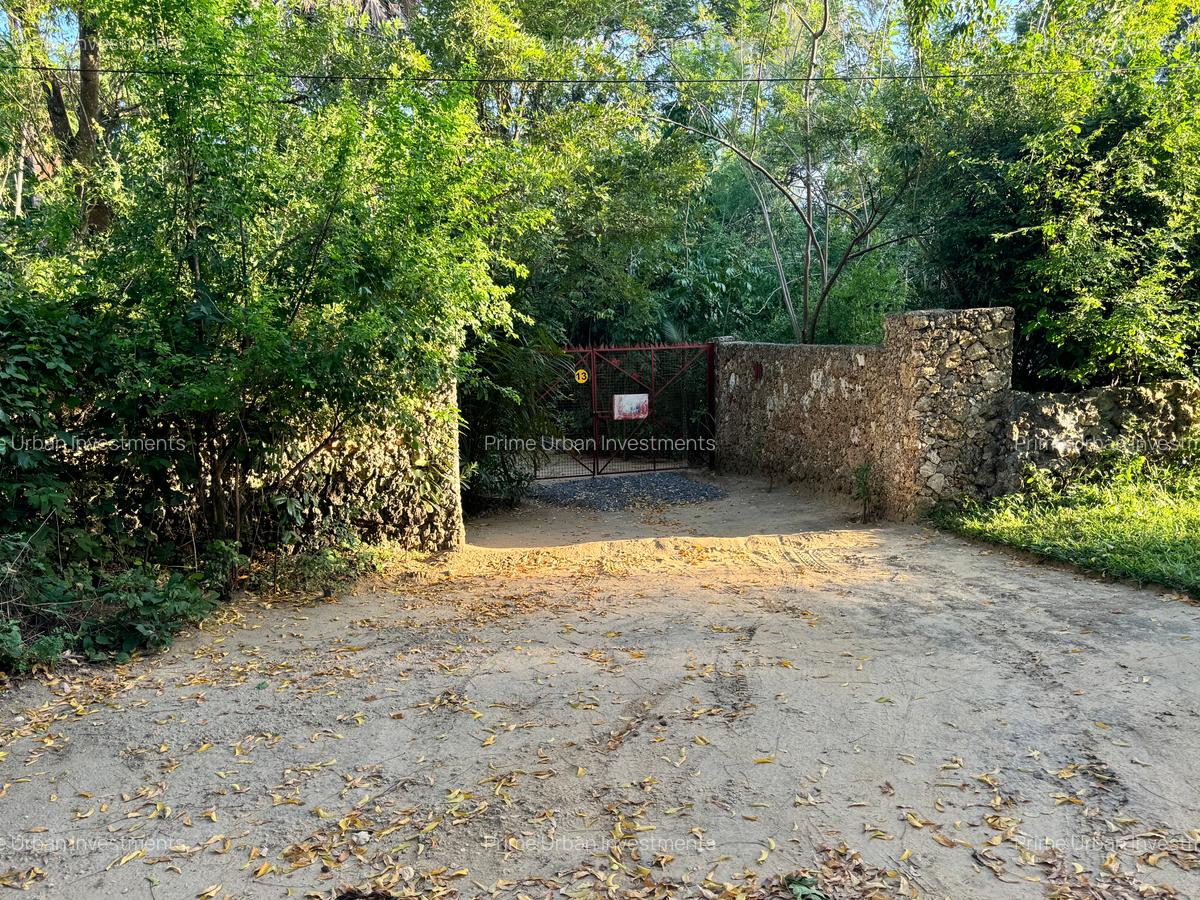 8,093.72 m² Land in Mtwapa - 14