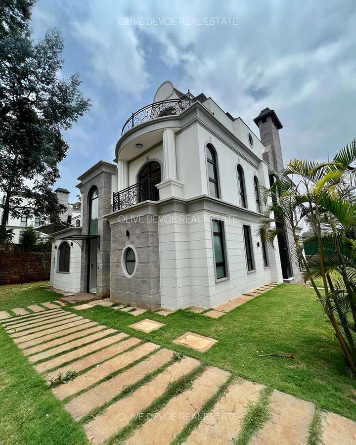 5 Bed Villa with En Suite in Loresho - 1