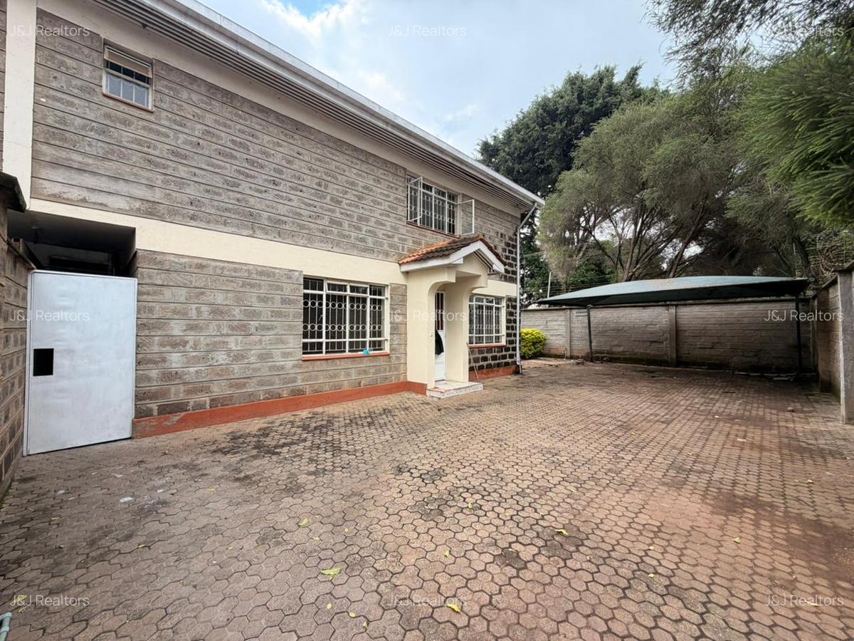 Commercial Property with Fibre Internet in Lavington - 12