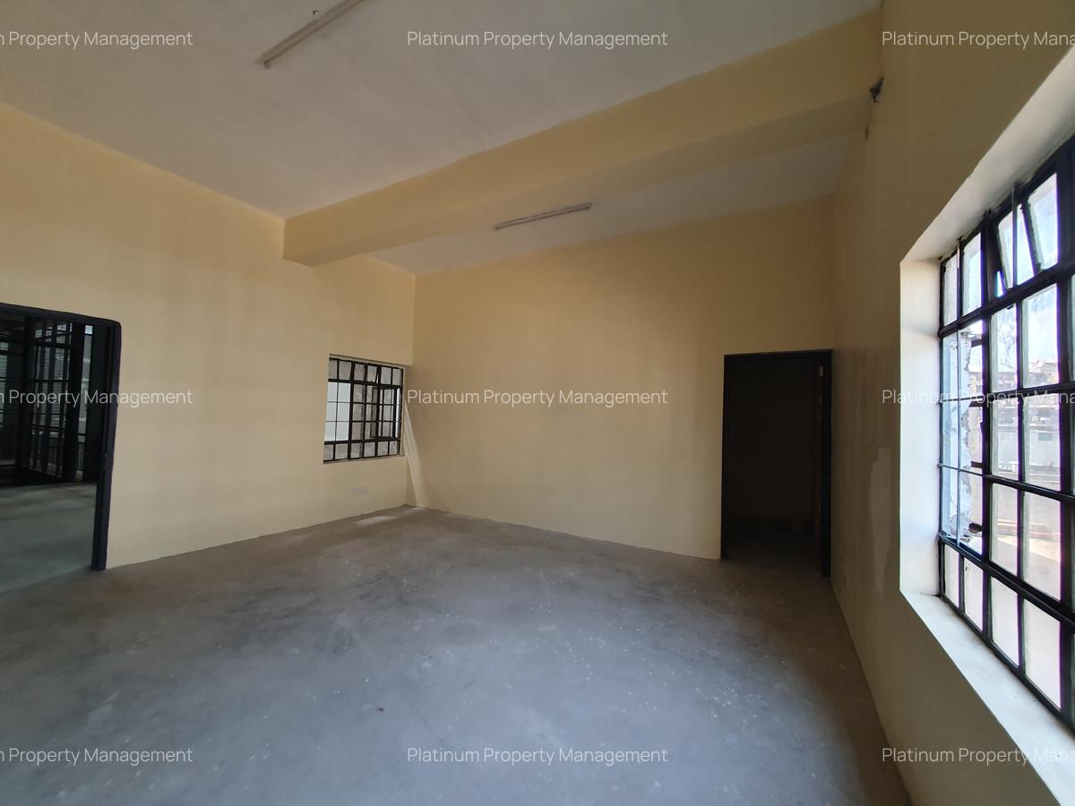 15,945 ft² Warehouse with Backup Generator at Airport North Road - 13