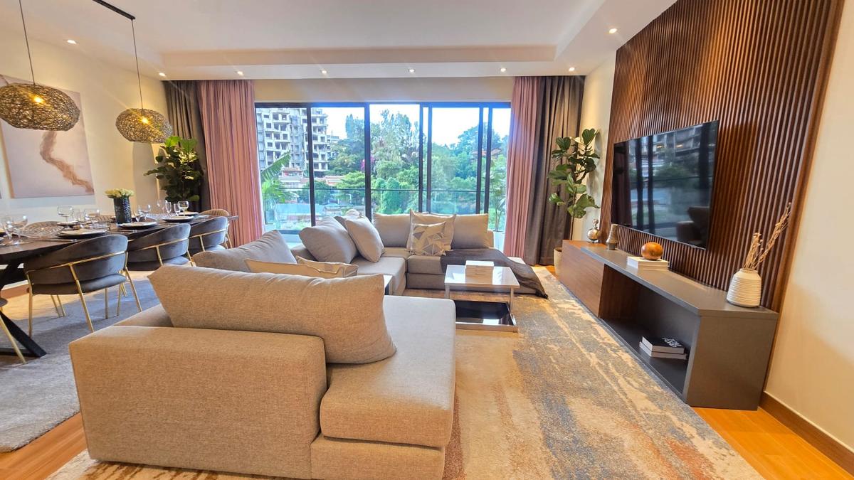 3 Bed Apartment with En Suite in Riverside - 10