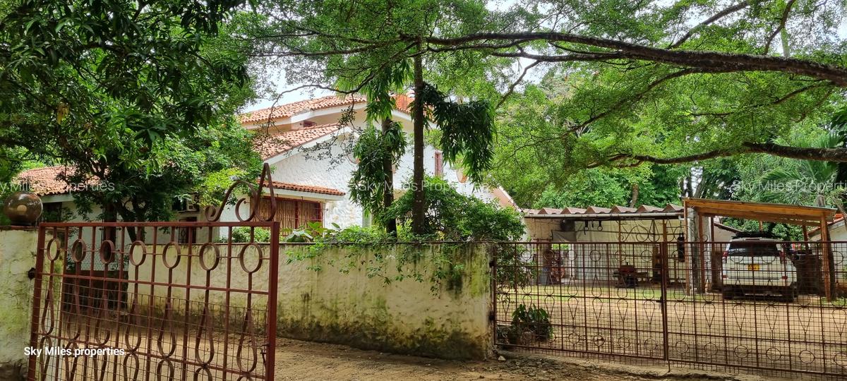 0.7299 ha Commercial Property with Backup Generator at Mtwapa - 14