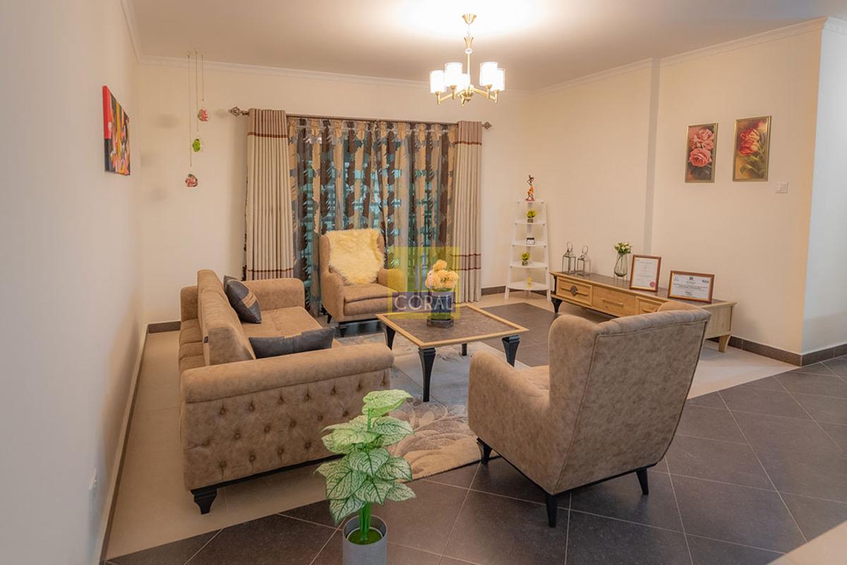 2 Bed Apartment with En Suite in Lavington - 3