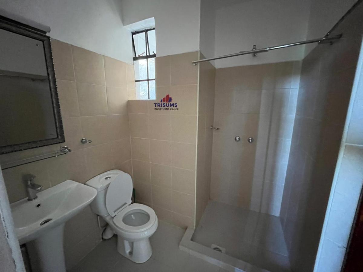 5 Bed Townhouse with En Suite in Kitisuru - 13