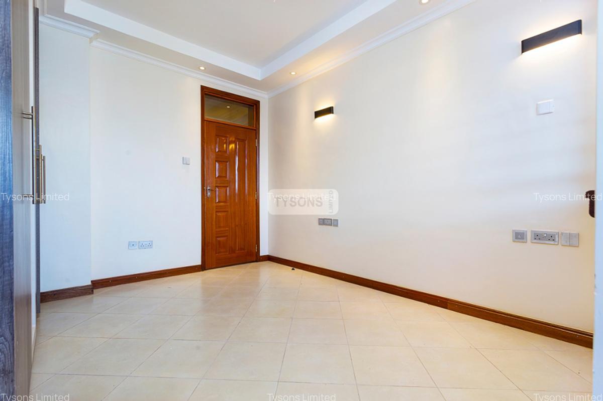 4 Bed Townhouse with En Suite in Ngong - 4