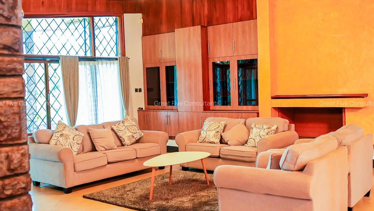 5 Bed Villa with En Suite in Kitisuru - 2