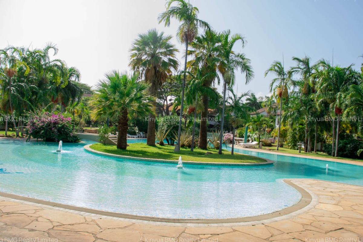 3 Bed Townhouse with En Suite in Malindi - 6