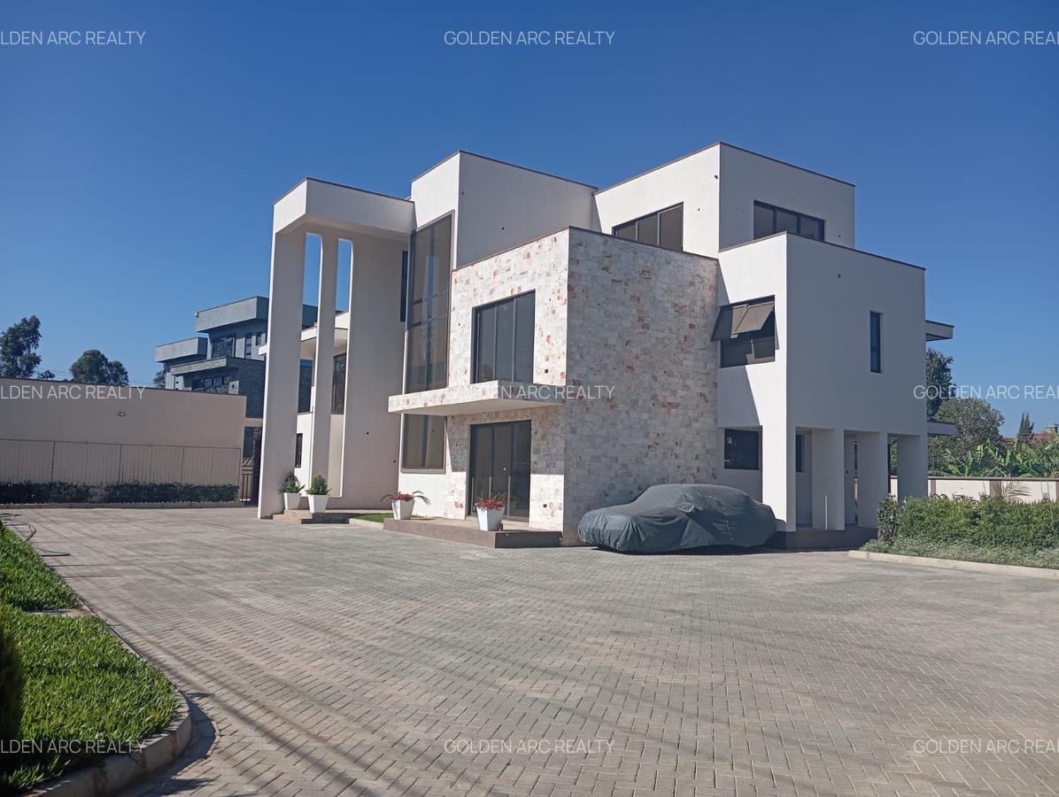 6 Bed Townhouse with En Suite in Karen - 4