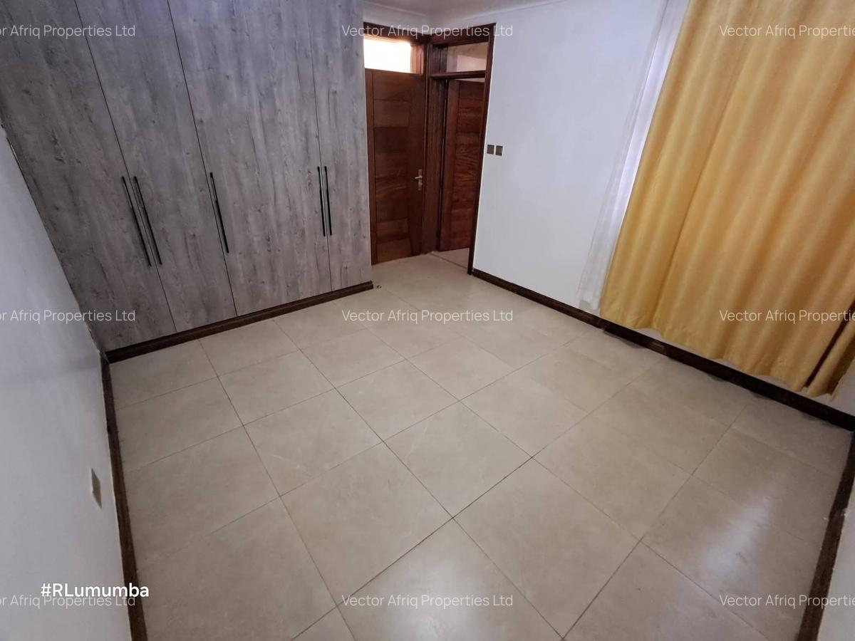 4 Bed Townhouse with En Suite in Kitengela - 6