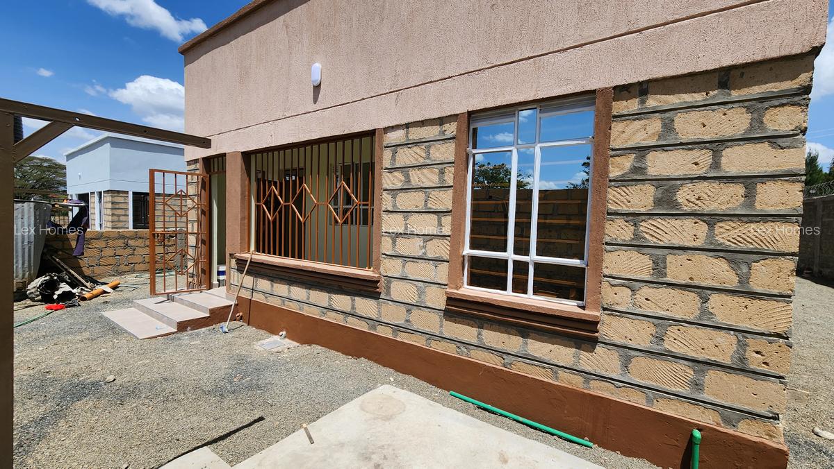 4 Bed House with En Suite at Rimpa Road - 13