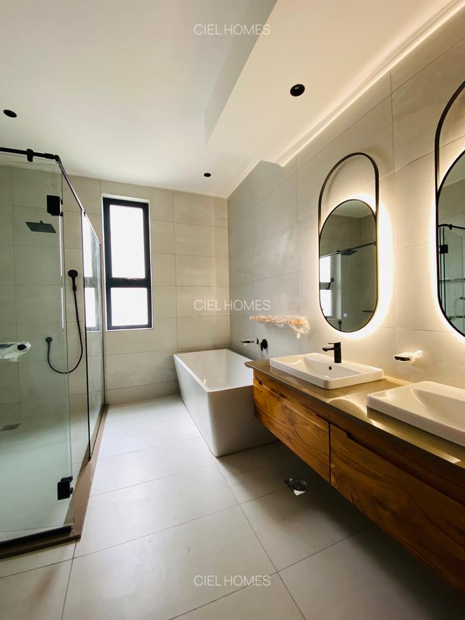 4 Bed House with En Suite in Loresho - 9