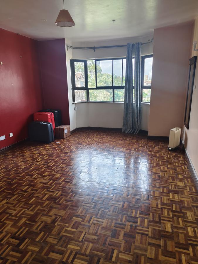 Serviced 4 Bed Apartment with En Suite in Westlands Area - 4