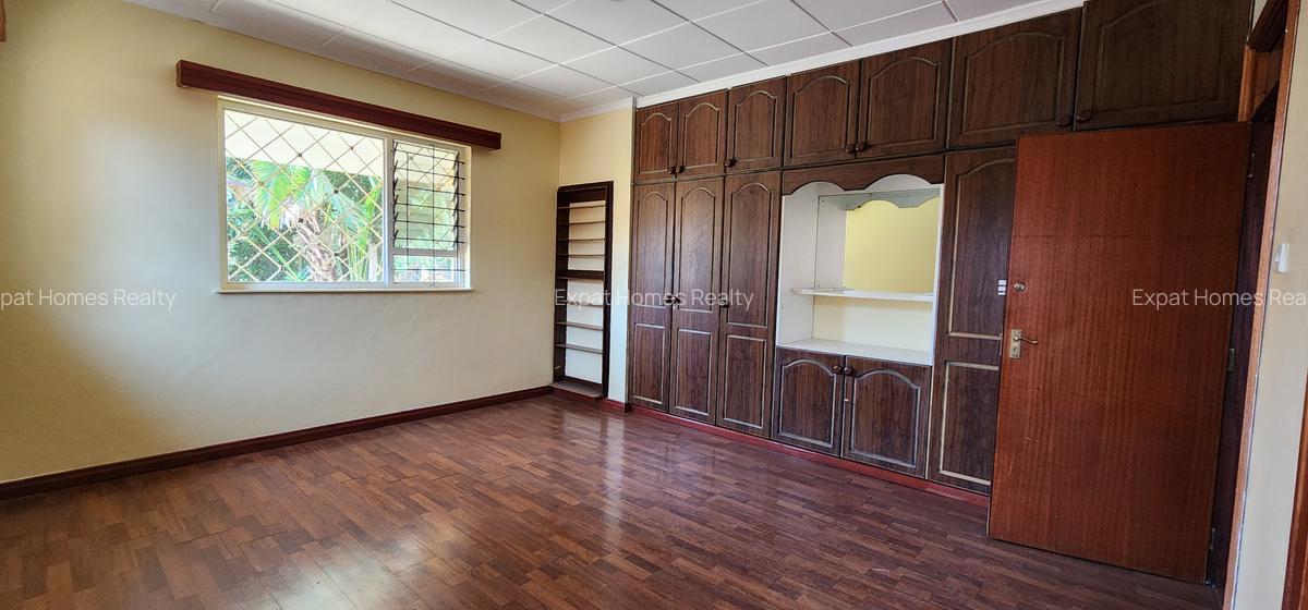 5 Bed House with Staff Quarters in Lavington - 14