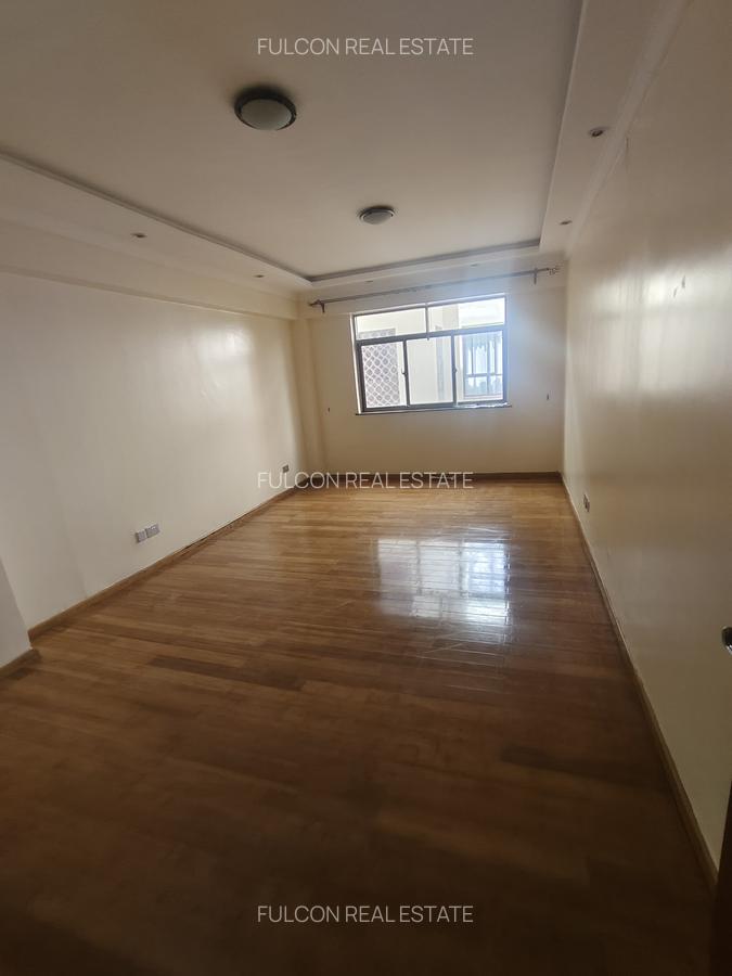4 Bed Apartment with En Suite in Lavington - 8