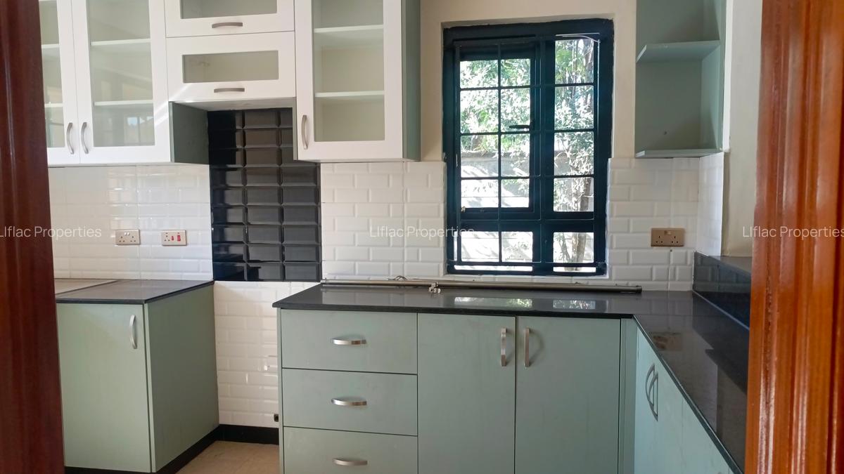 3 Bed House with En Suite in Runda - 7