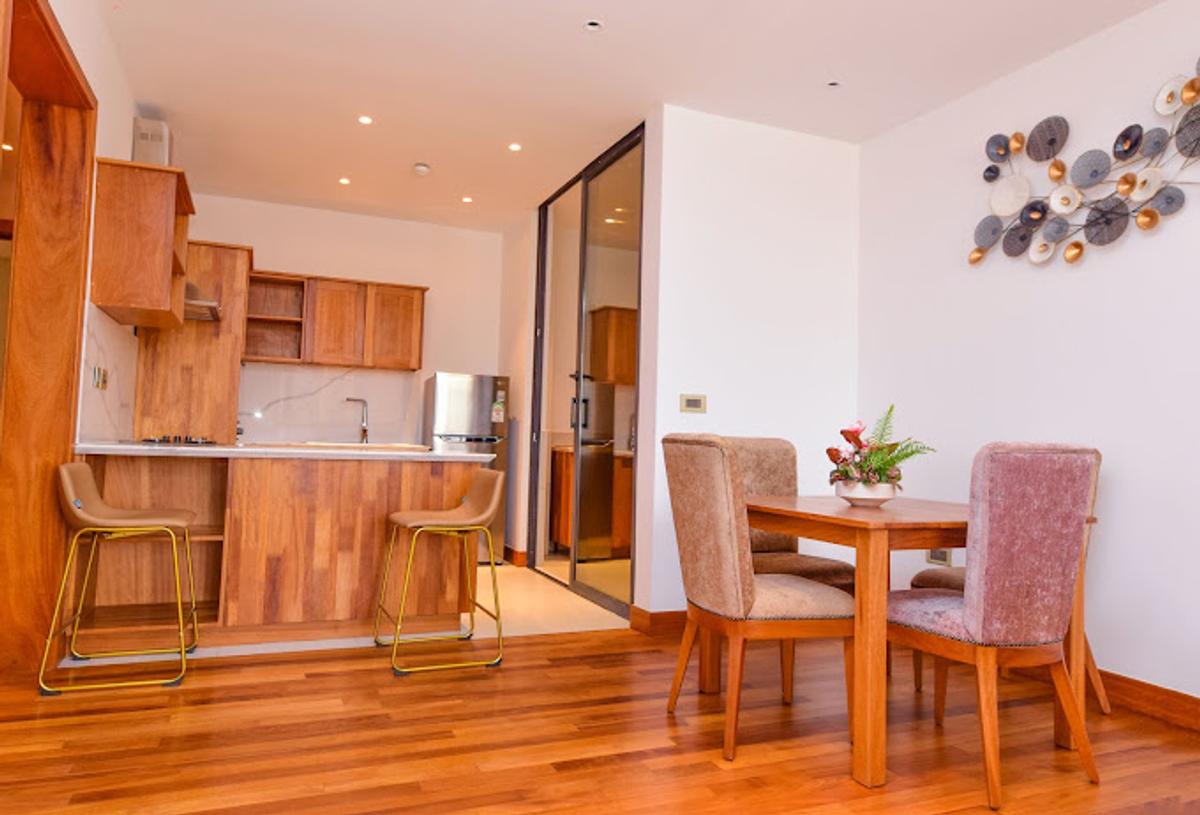 Studio Apartment with En Suite at Westlands - 3