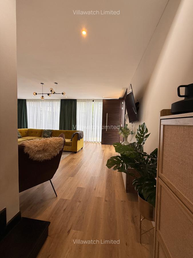 4 Bed Townhouse with En Suite at Runda - 14