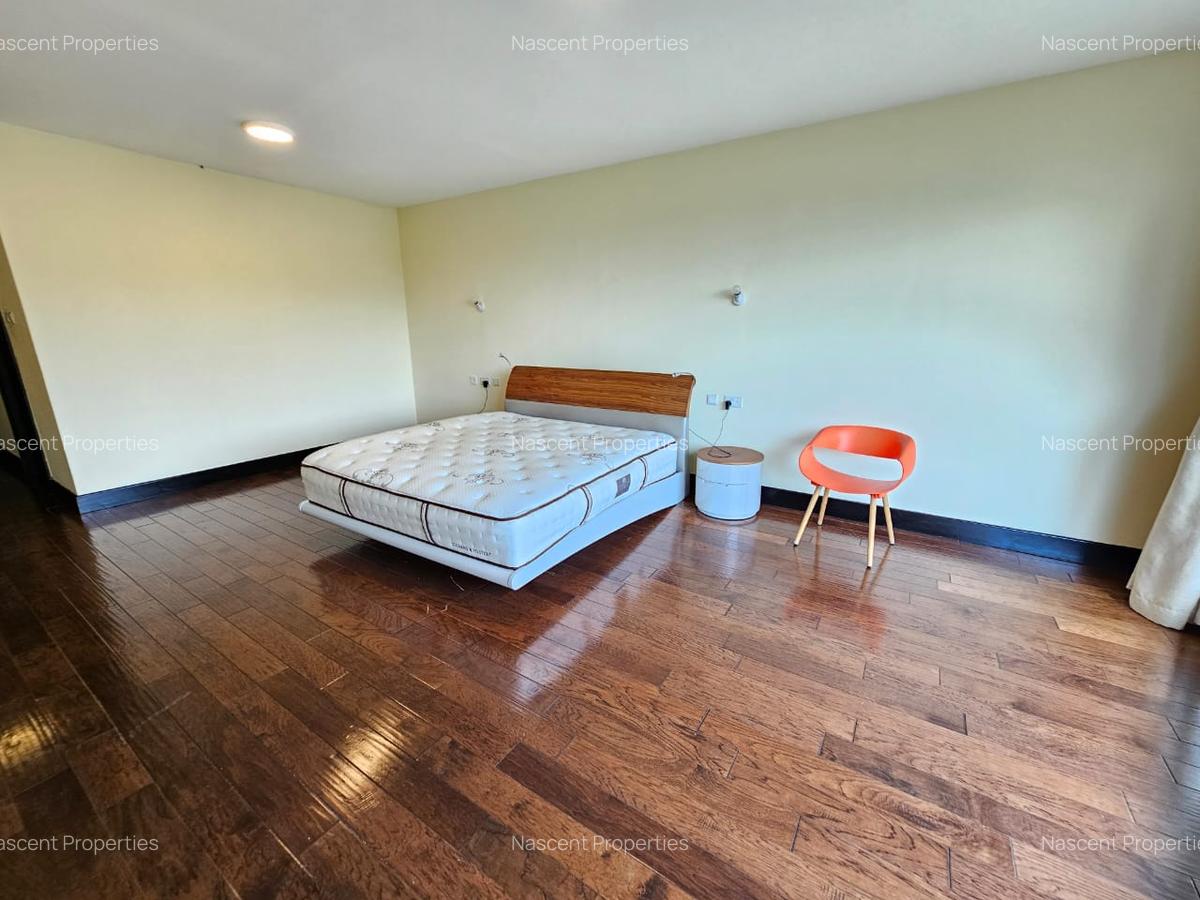 4 Bed Apartment with En Suite at General Mathenge - 13