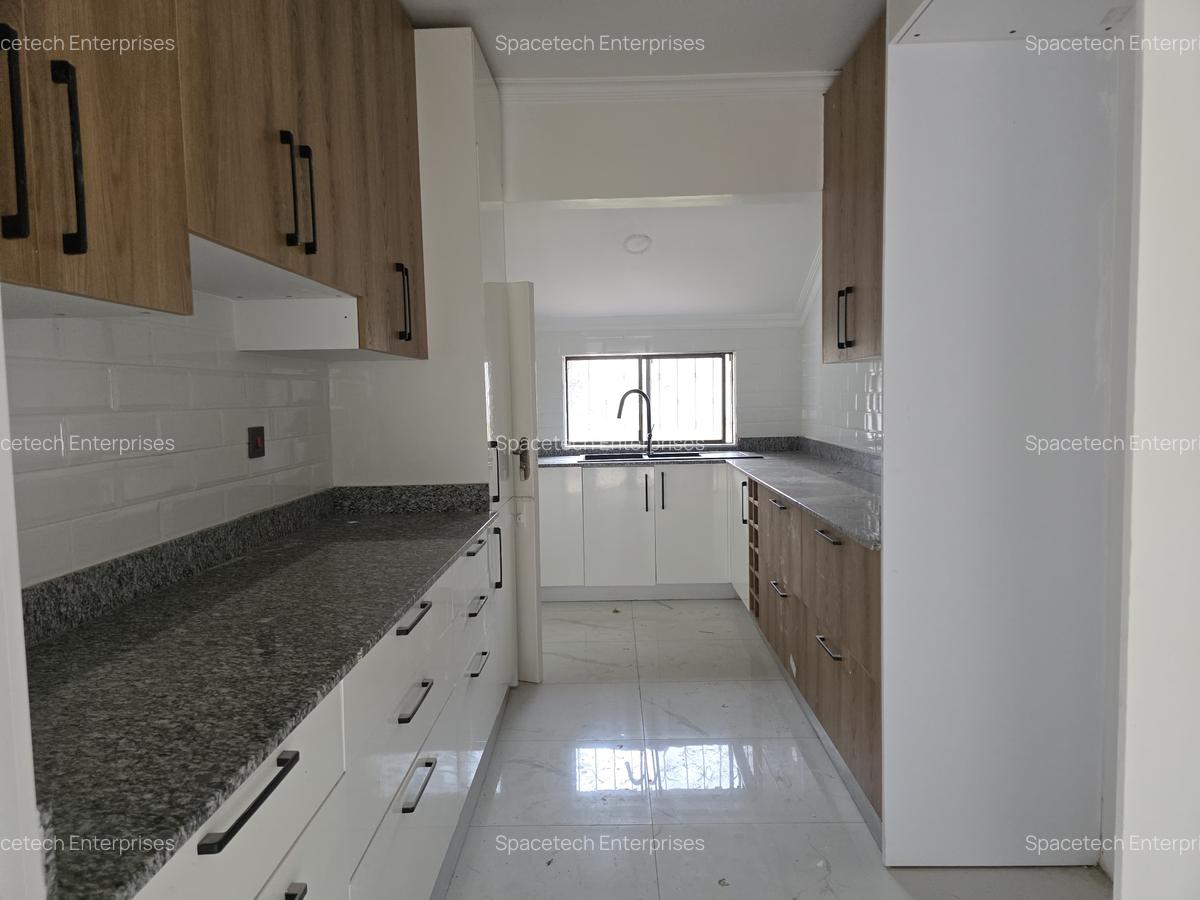 3 Bed House with En Suite in Muthaiga - 16