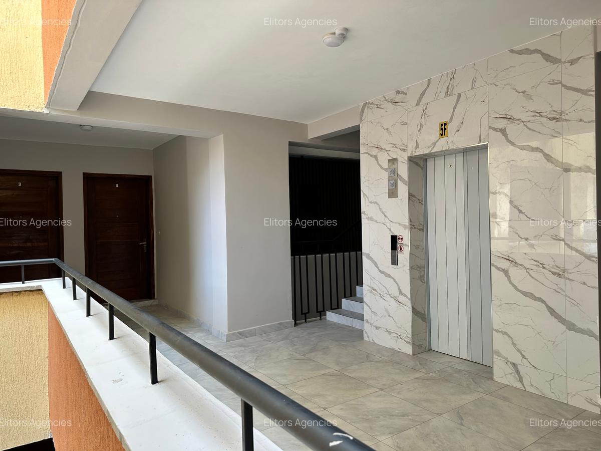 1 Bed Apartment with En Suite at School Lane - 12