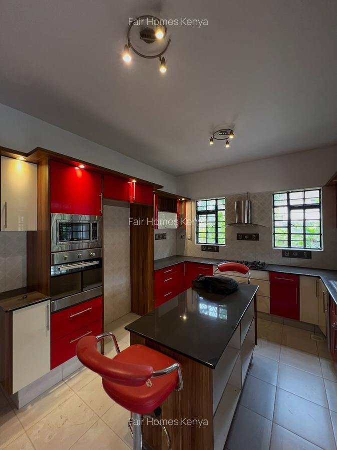 5 Bed Townhouse with En Suite at Kitisuru - 17