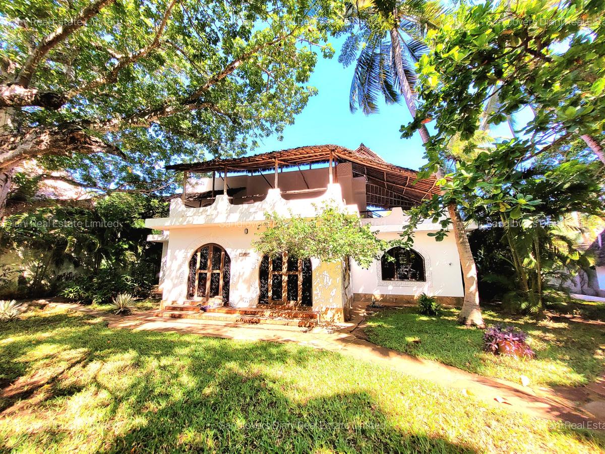 3 Bed Villa with En Suite in Diani - 6
