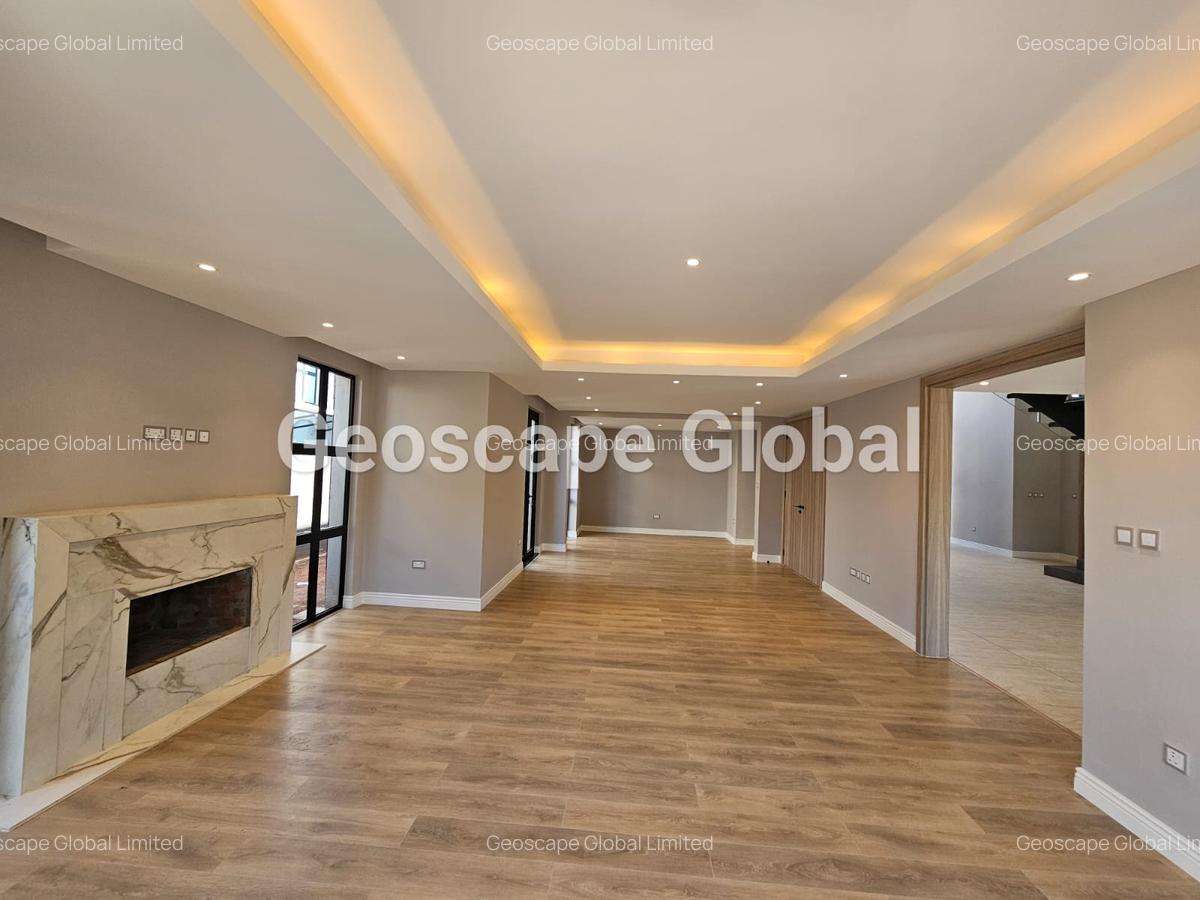 4 Bed Townhouse with En Suite in Runda - 4