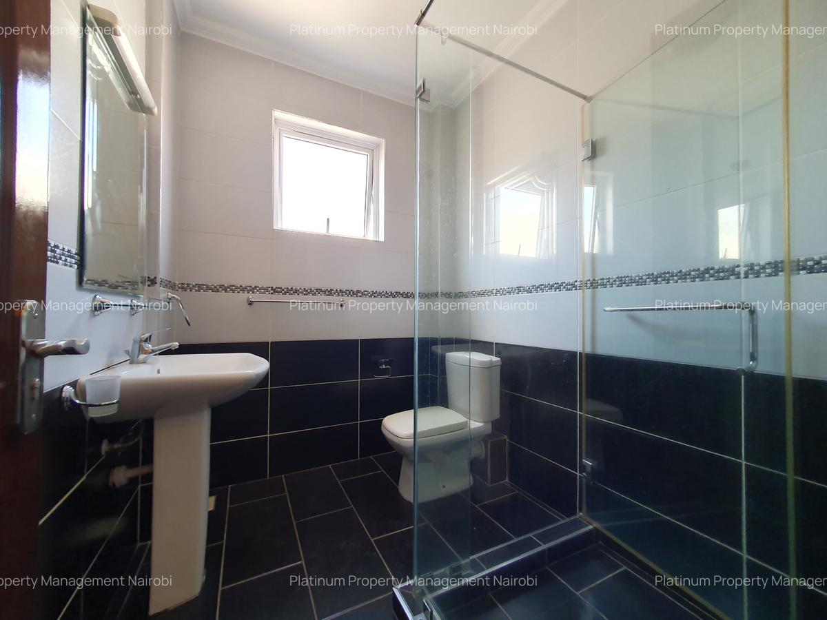 3 Bed Apartment with En Suite at River Gardens Park - 13