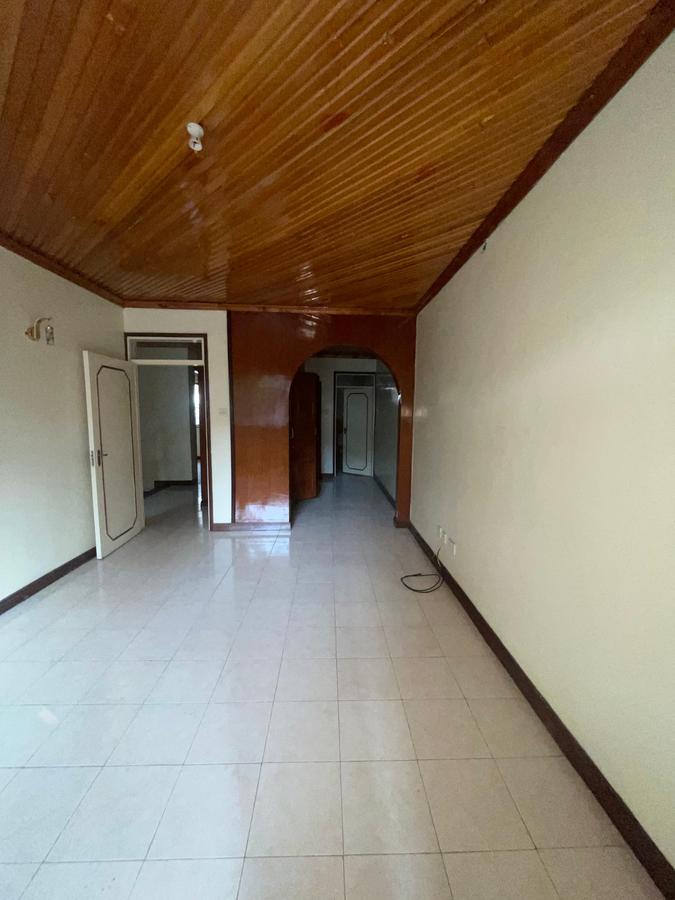 4 Bed Townhouse with En Suite in Kileleshwa - 5