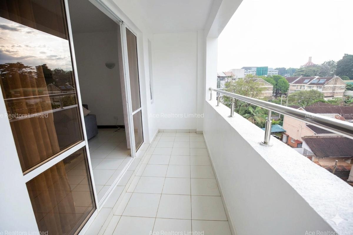 2 Bed Apartment with En Suite at Brookside Drive - 7