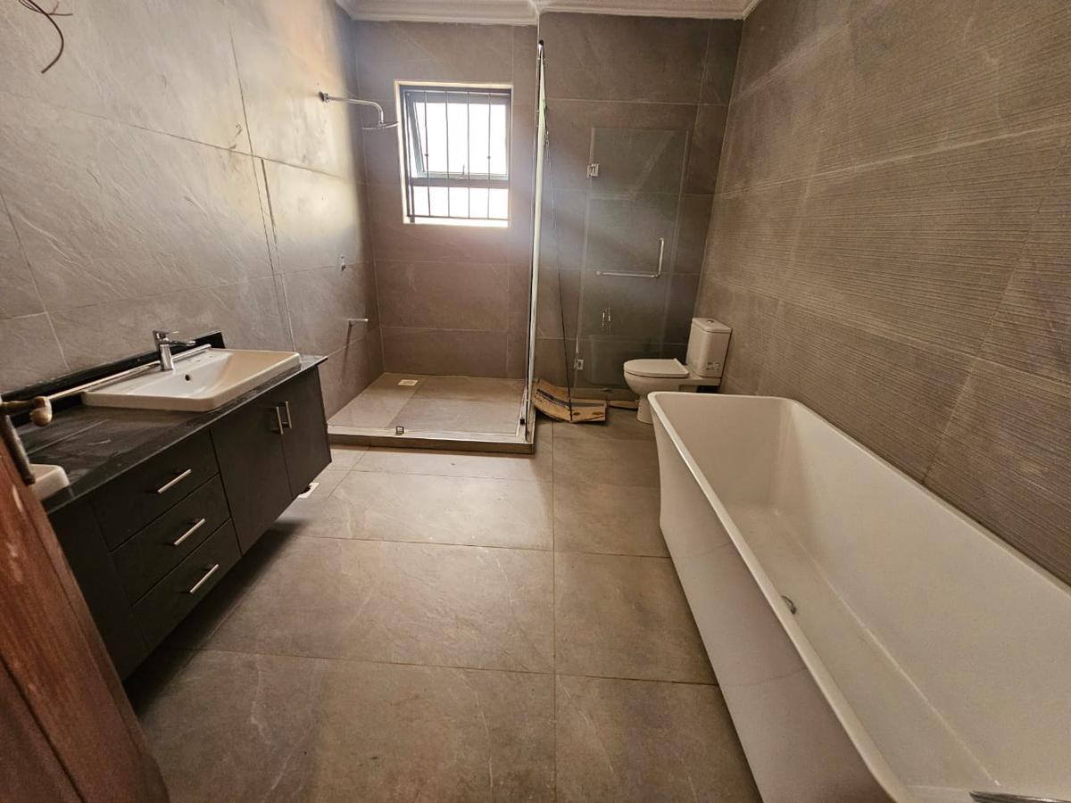 6 Bed House with En Suite in Lower Kabete - 18