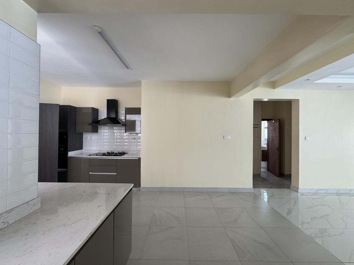 2 Bed Apartment with En Suite in General Mathenge - 8