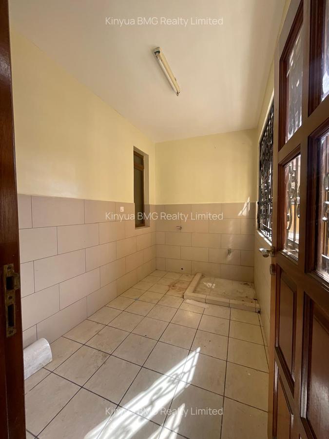 Serviced 3 Bed Apartment with En Suite in Nyali Area - 7